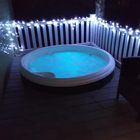 19 Laurel Close Highly Recommended 6 Berth Holiday Home With Hot Tub In Prime Location Татершал Екстериор снимка