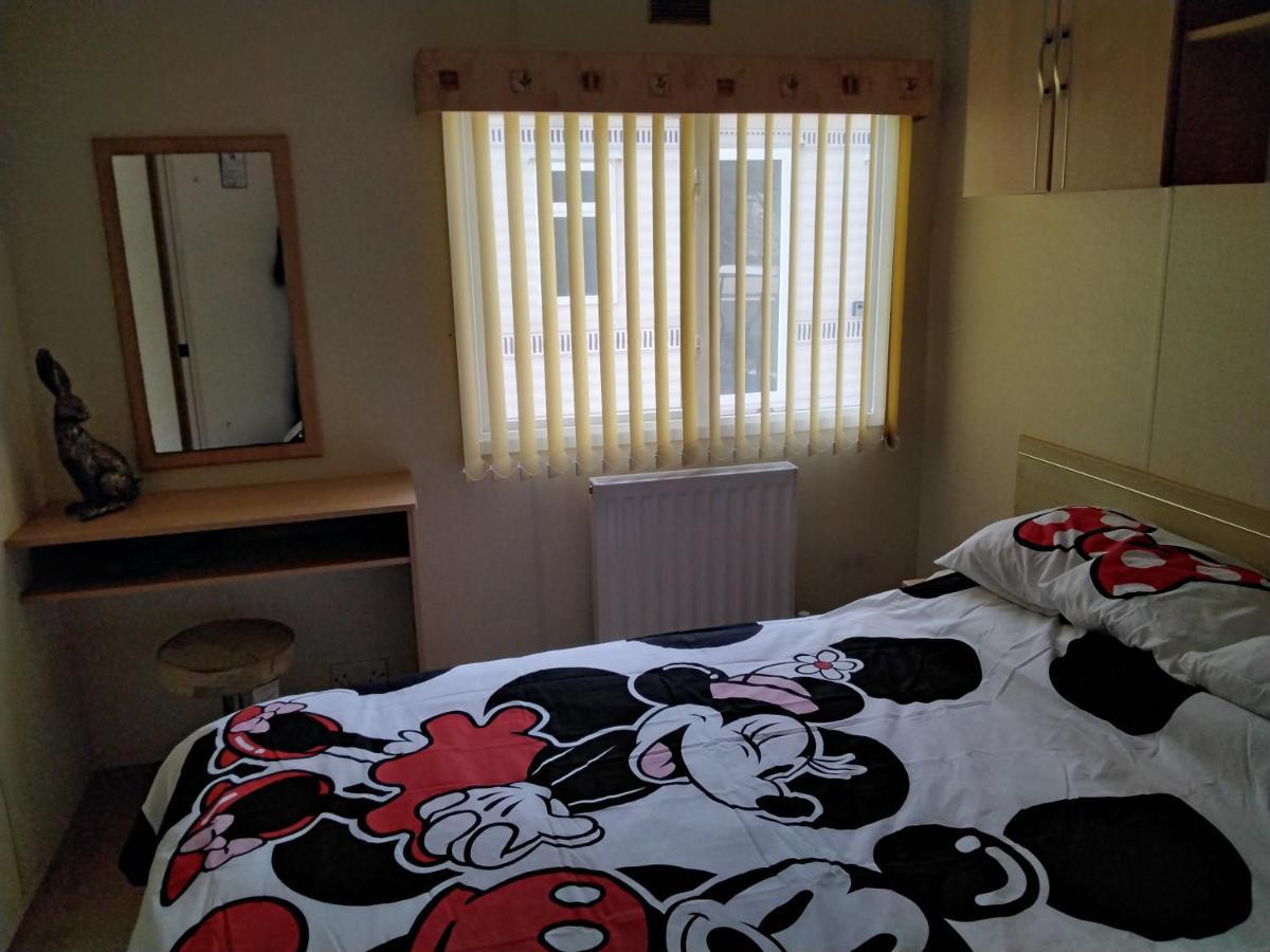 19 Laurel Close Highly Recommended 6 Berth Holiday Home With Hot Tub In Prime Location Татершал Екстериор снимка